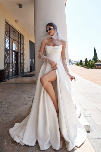 Gabbiano. Свадебное платье Авра. Коллекция Perfection 