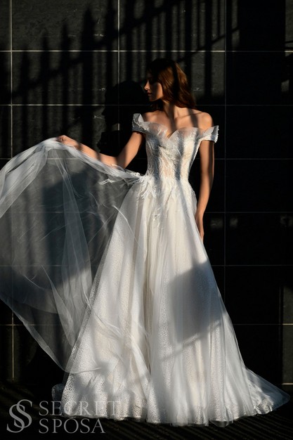 Gabbiano. Свадебное платье Баунти. Коллекция Street Romance 