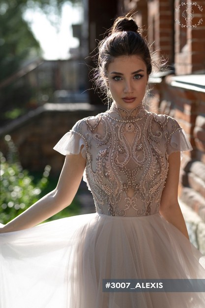Gabbiano. Свадебное платье Алексис. Коллекция CRYSTAL WORLD 