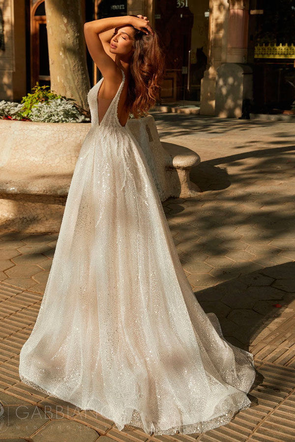 пляжное свадебное платье